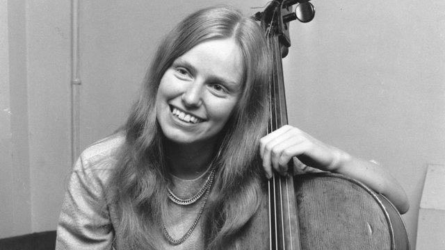 英年早逝的英国大提琴演奏家杰奎琳·杜普蕾